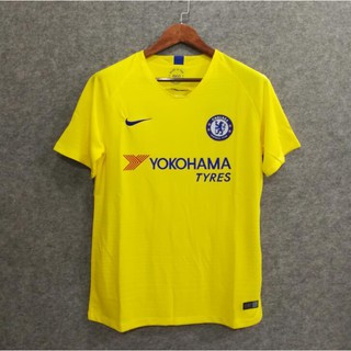 Chelsea longe camisa anunciou